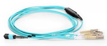 QSFP-SR4-40G OM3 8-FIBER MTP 15M NEW